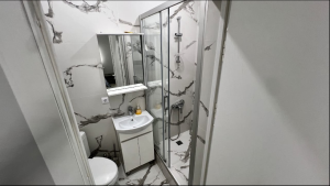 Screenshot from 2025-06-10 22-13-18