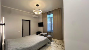 Screenshot from 2025-06-10 22-14-33