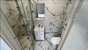 Screenshot from 2025-06-10 22-14-40