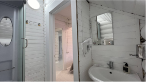 Screenshot from 2025-06-10 22-20-20