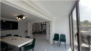 Screenshot from 2025-06-10 22-29-18