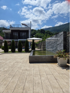 Screenshot from 2025-06-11 19-29-52