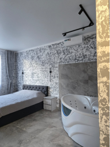 Screenshot from 2025-06-11 19-30-07