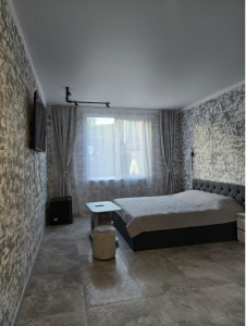 Screenshot from 2025-06-11 19-30-11